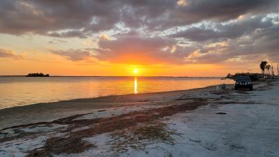 Lets Explore Honeymoon Island Together