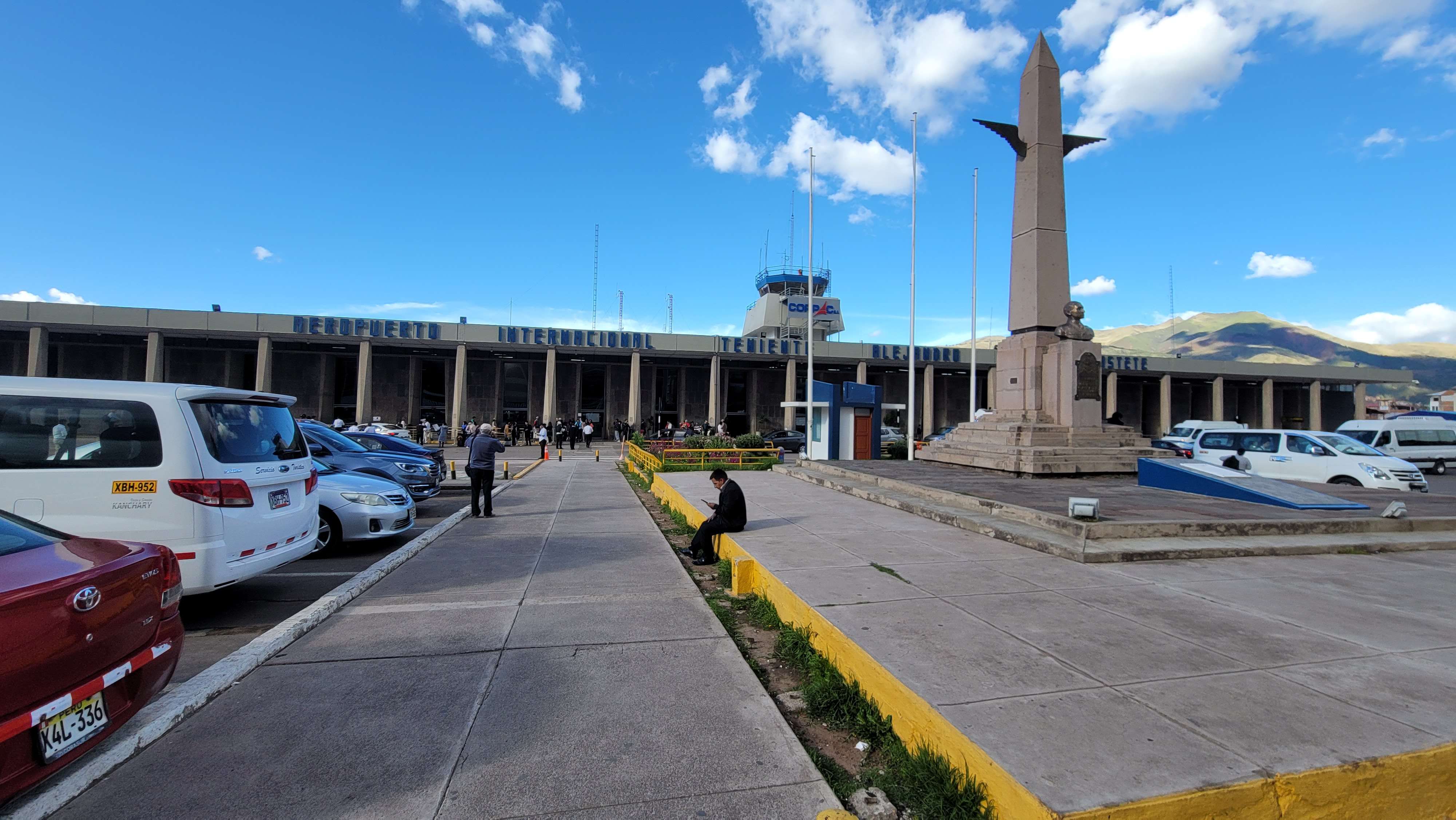 What You Need to Know About flight from Lima to Cusco Airport Taxi Prices sky airlines and Scams
