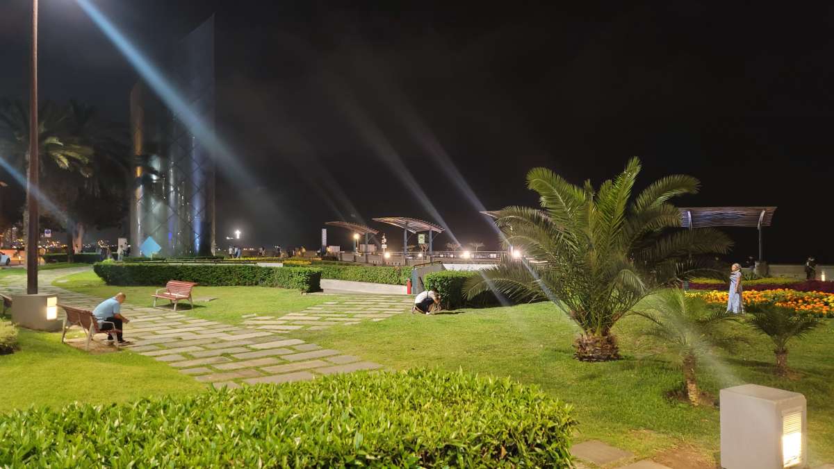 Miraflores at the night by larcomar