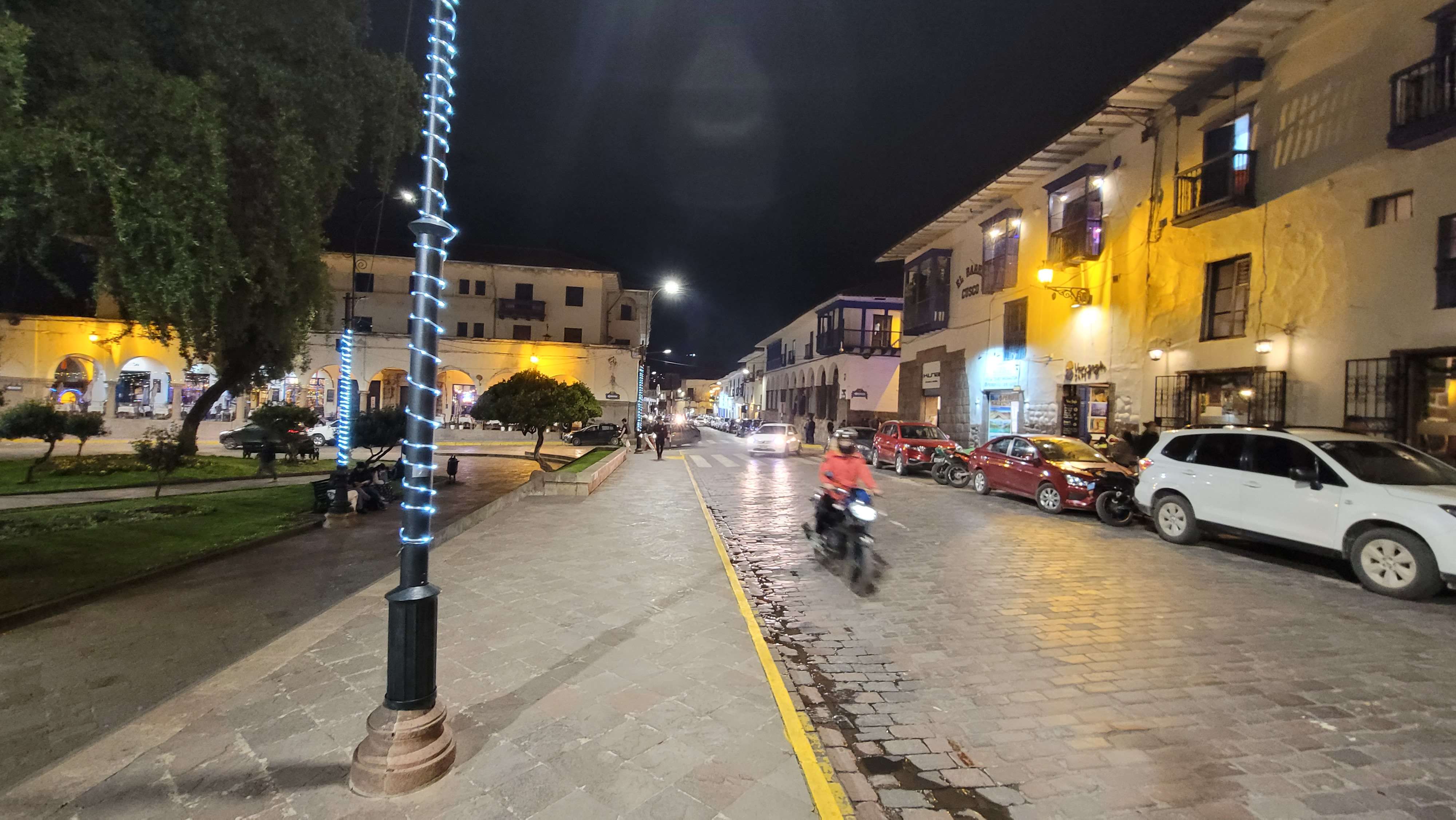 Plaza Mayor de Cusco at the night
