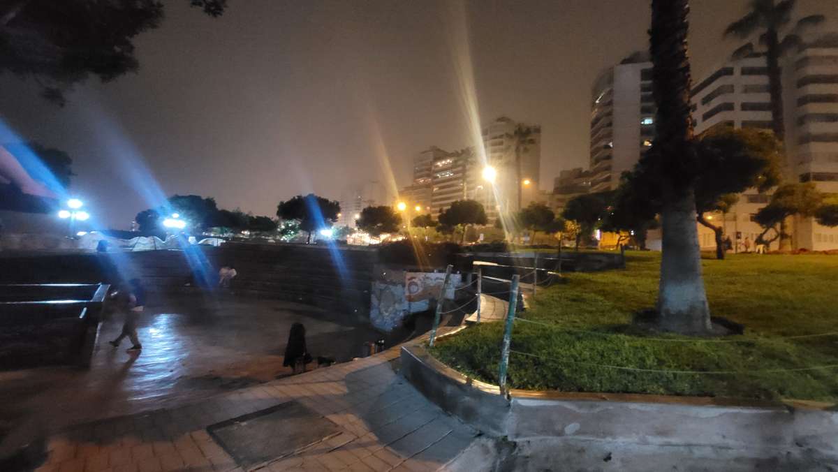 loves park at night