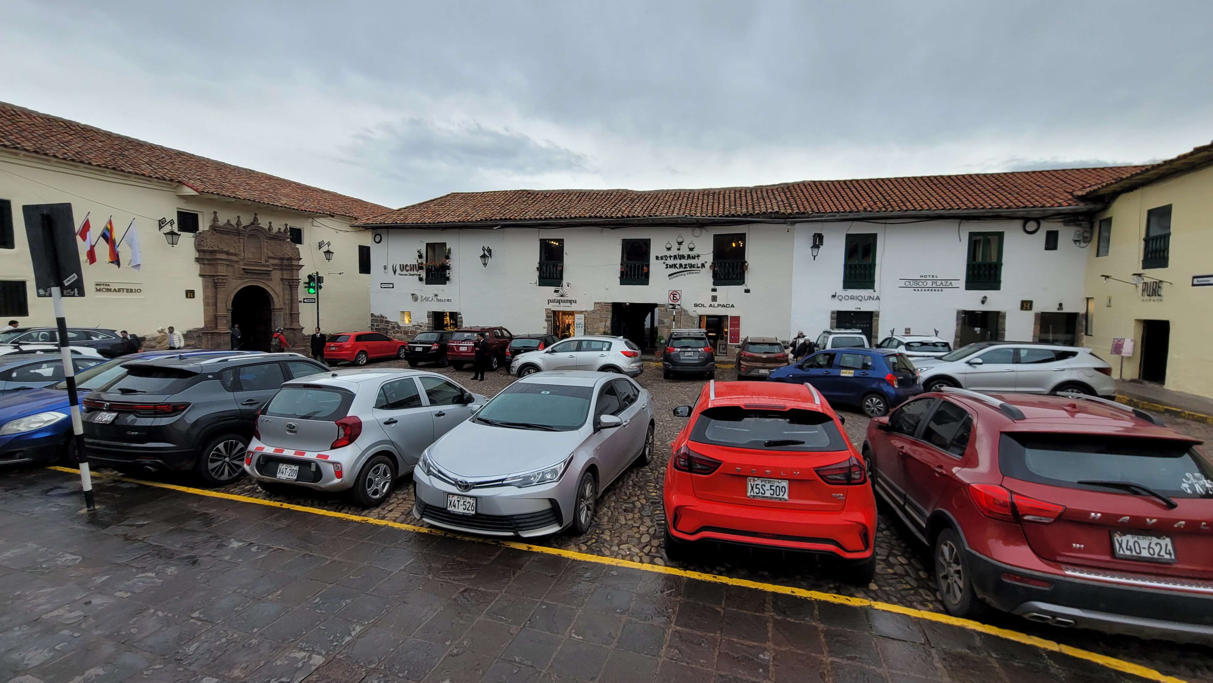 Plazoleta de las Nazarenas