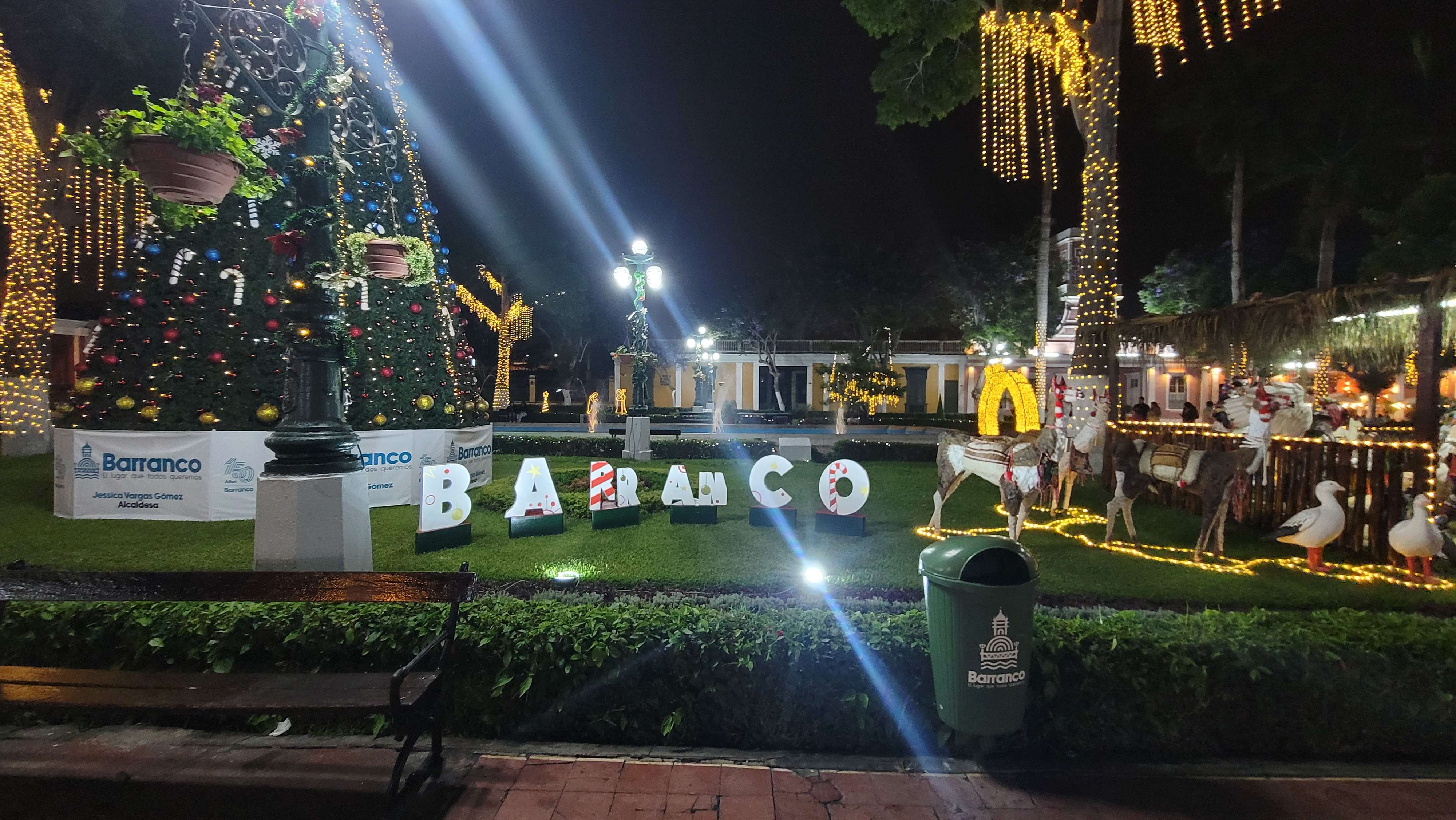 Nice little park Municipal de Barranco Park