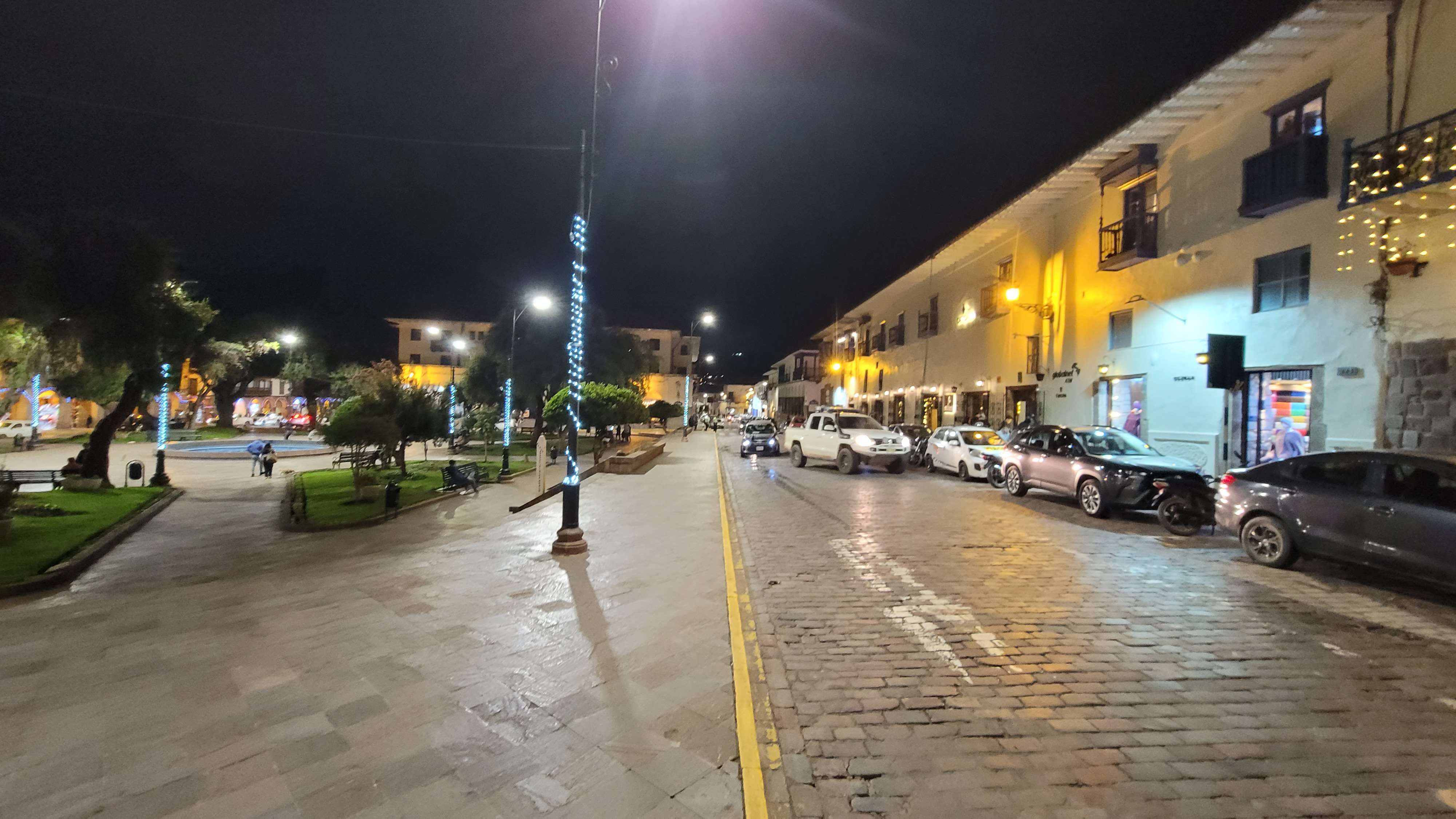 Plaza Mayor de Cusco at the night