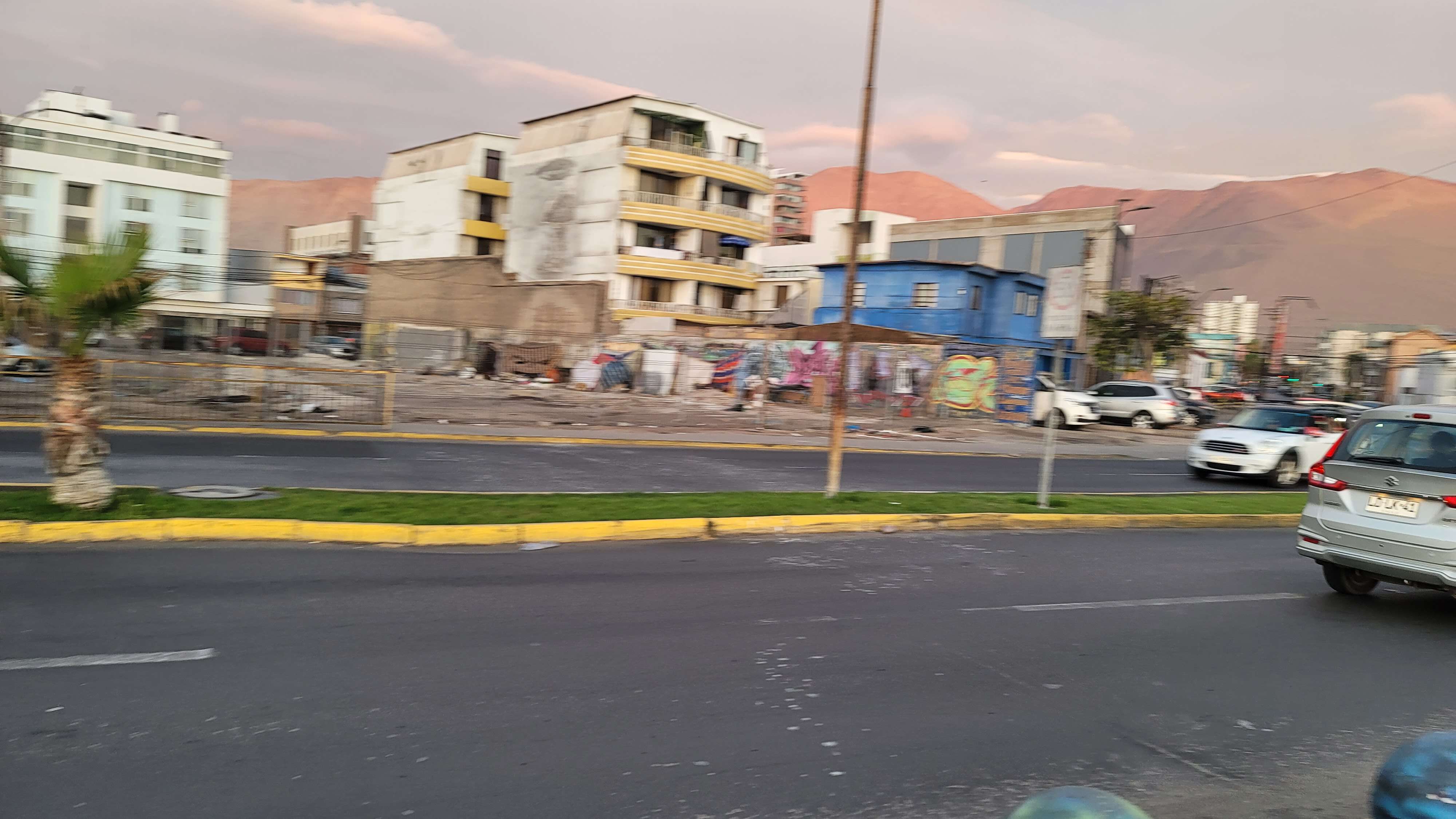 Experience and Pictures from the  Paseo Playa Bellavista area and beach