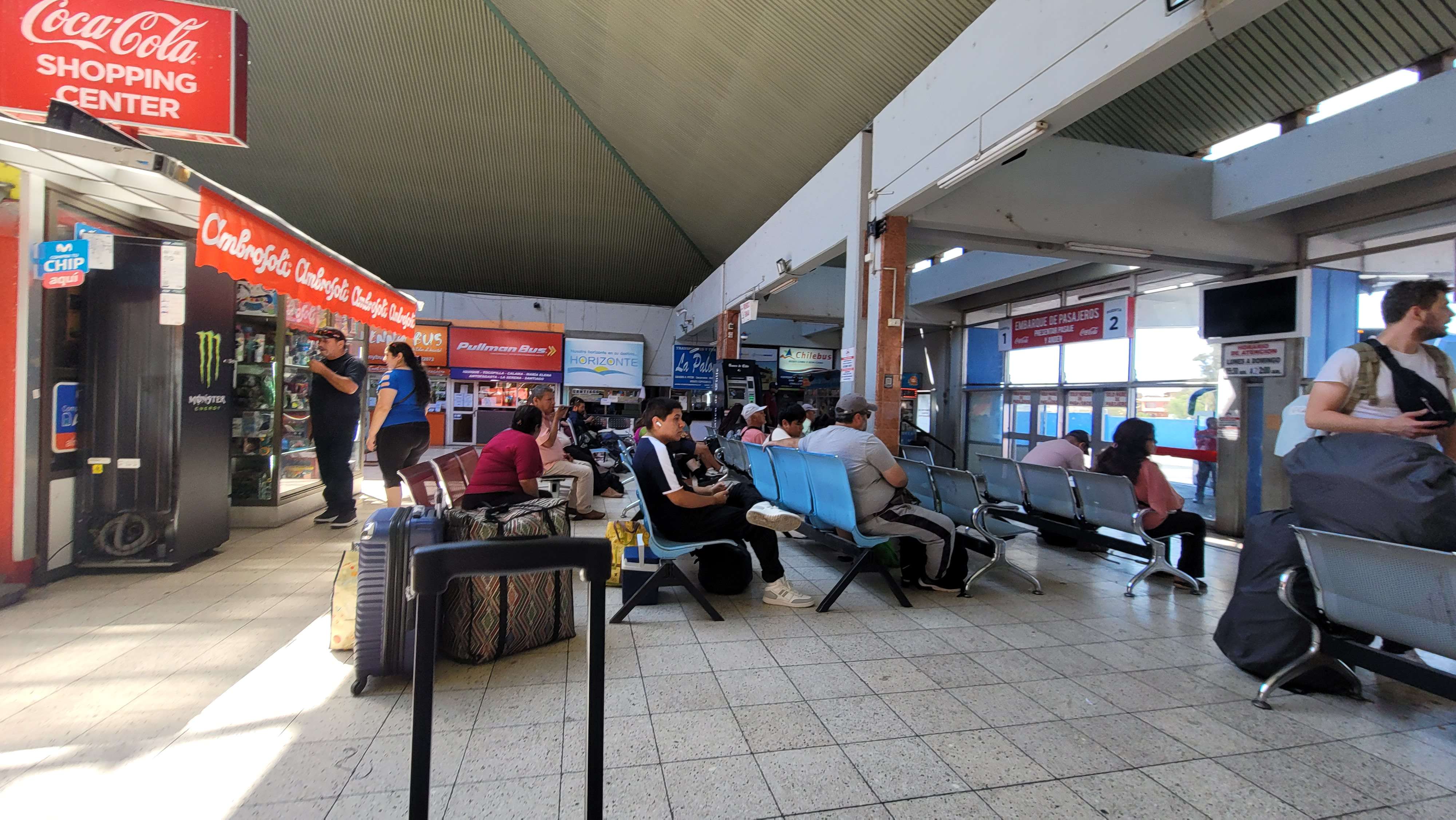 Traveling from Arica Chile to lquique chile by bus experienc