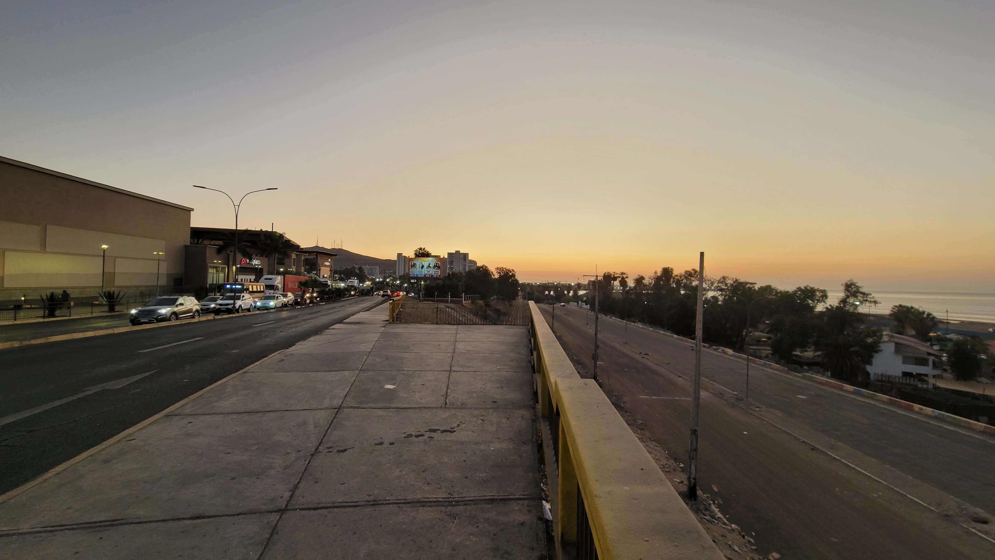 How Arica beach looks like pictures from the area