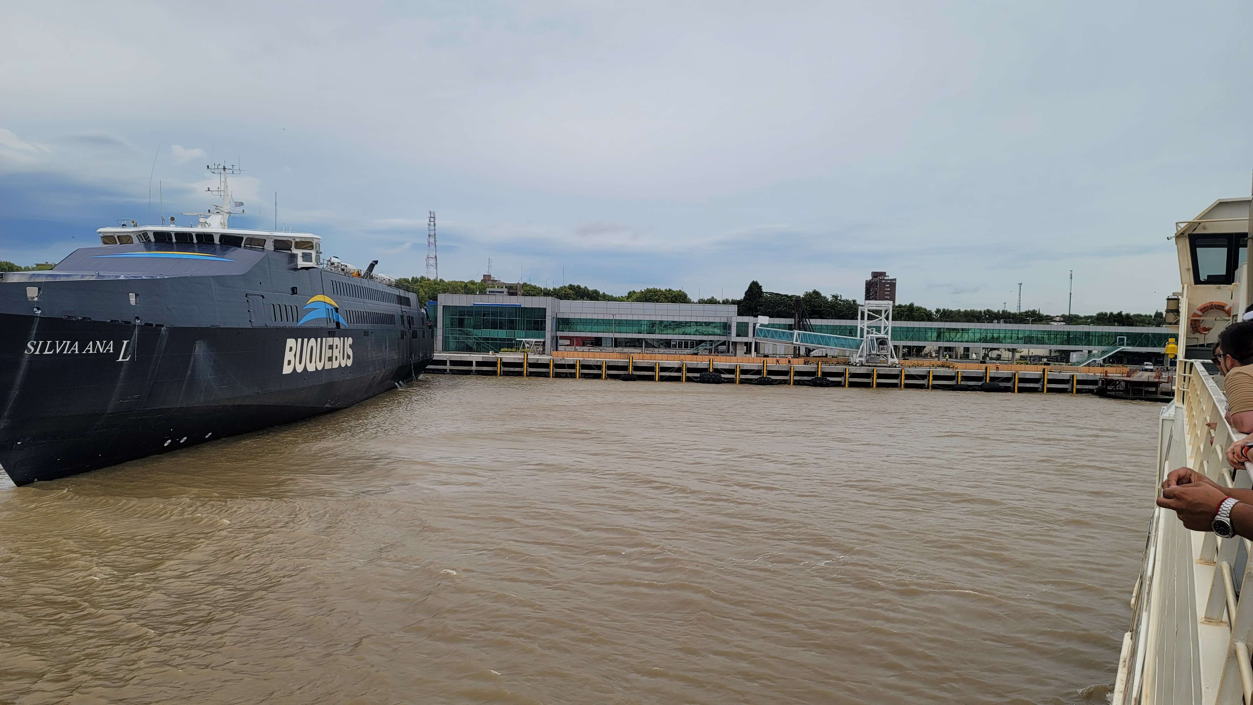 How to travel from Buenos Aires Argentina to Colonia de Sacramento Uruguay