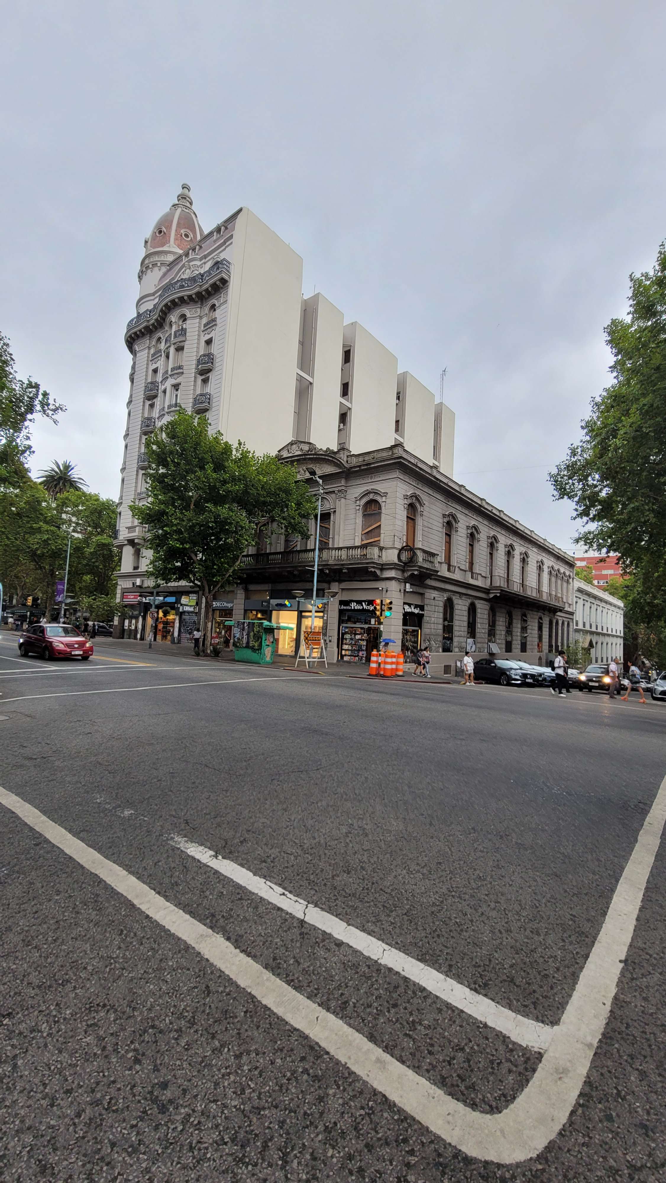 Random pictures from Montevideo Uruguay city center