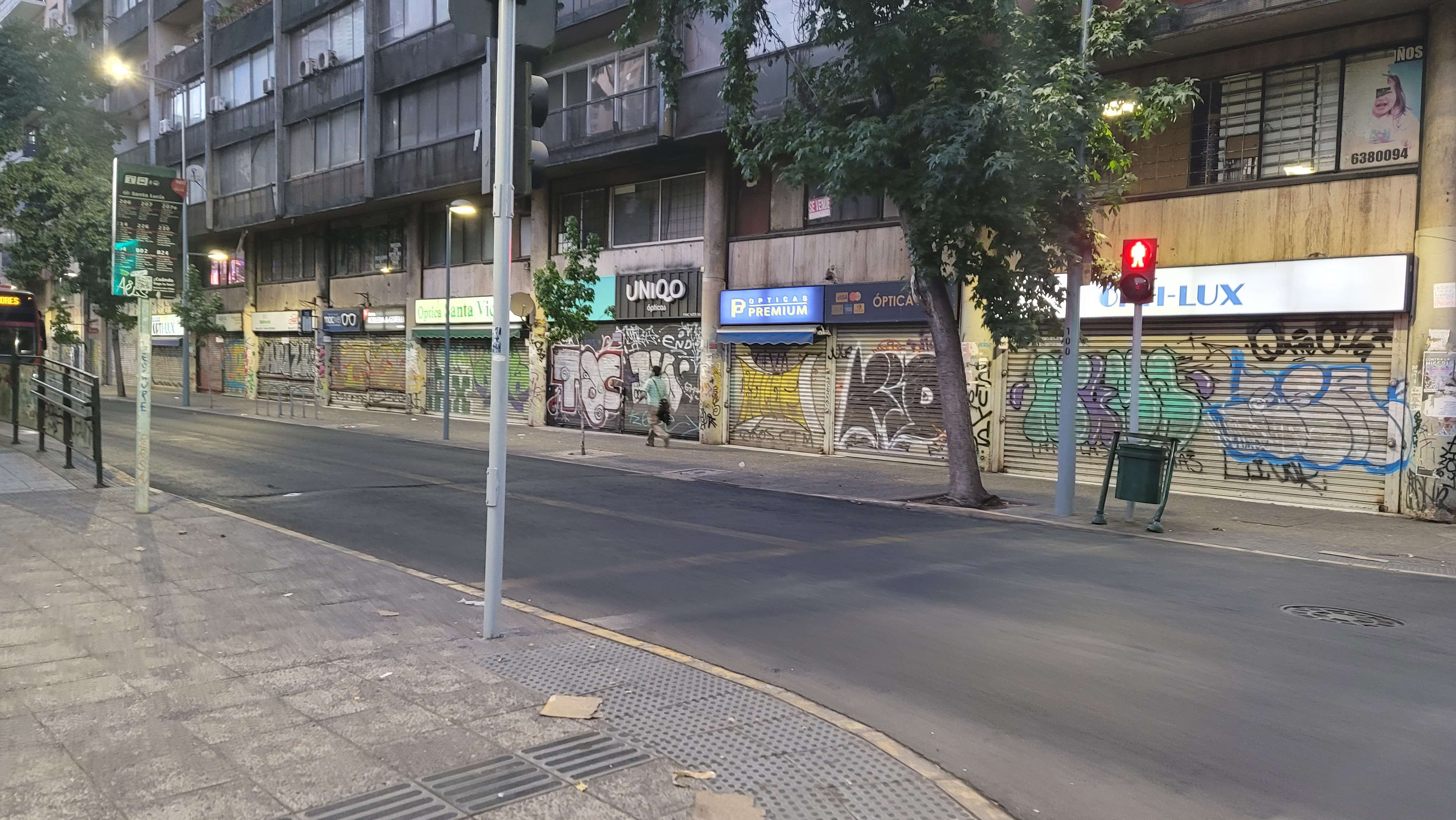 Why there is graffiti all over Santiago Chile