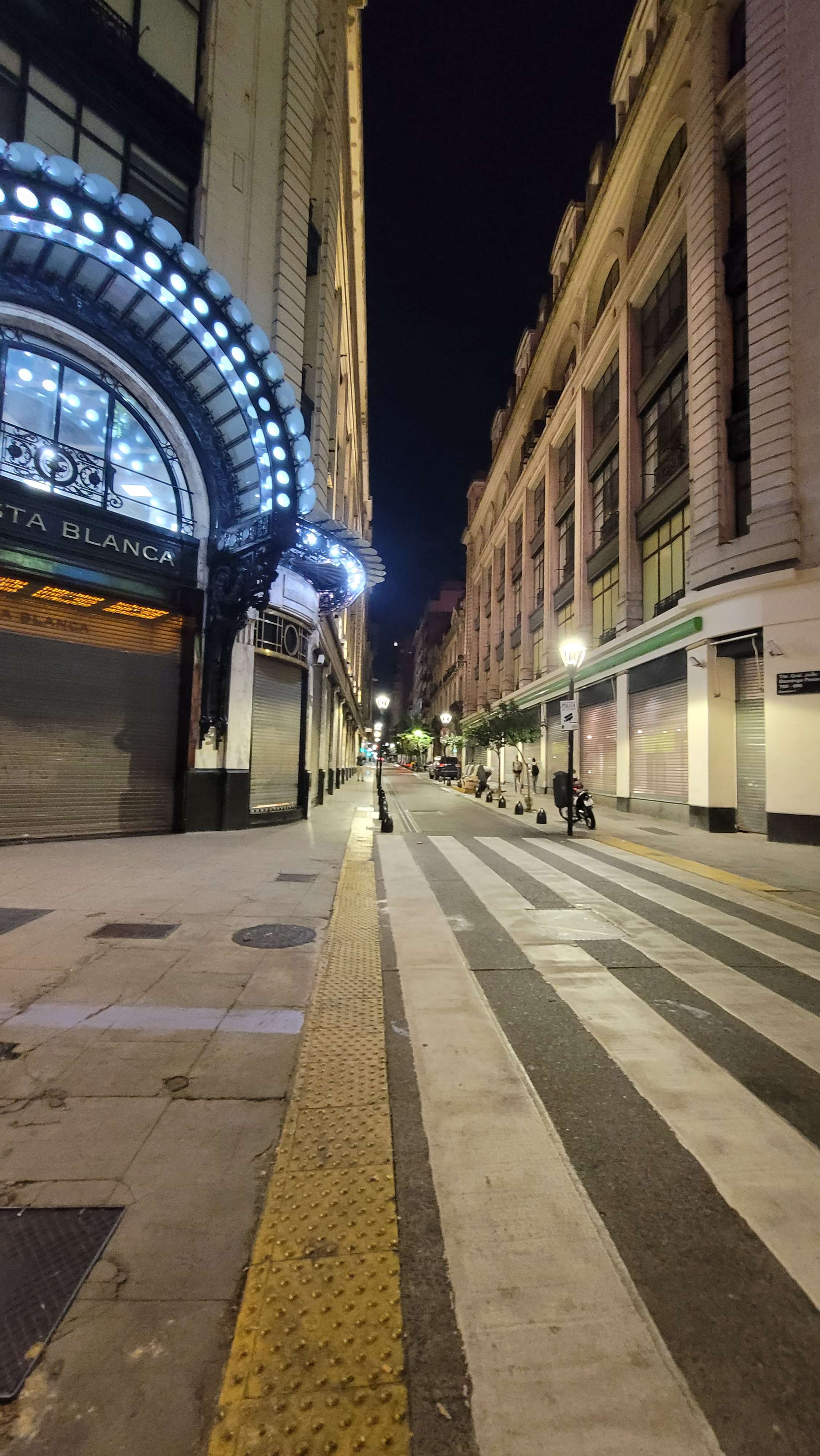 Beautiful Architecture Arround Avenue Corrientes Buenos Aires Pictures at the night