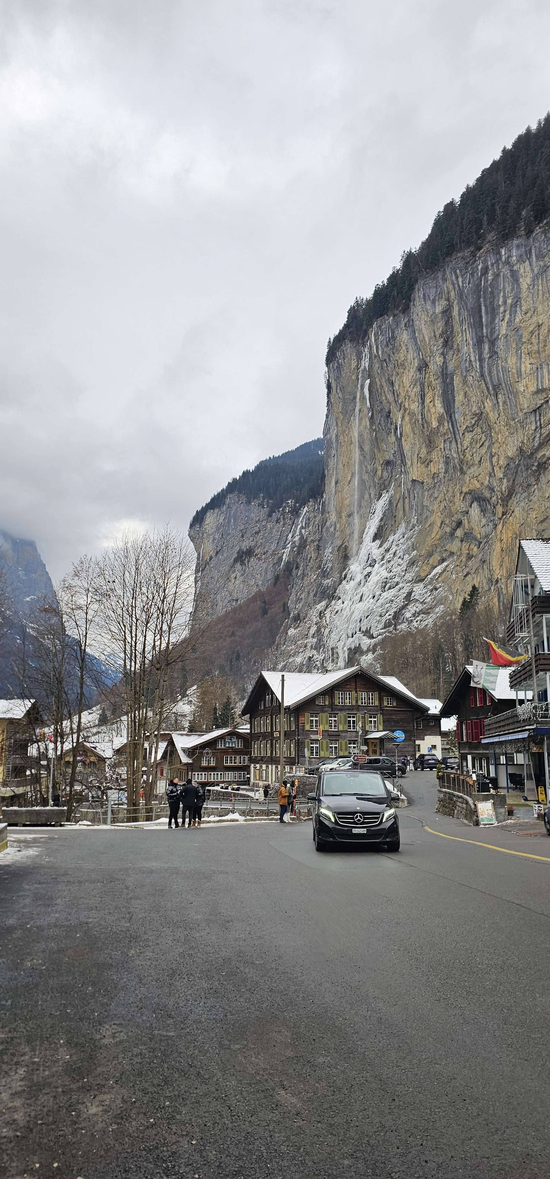 lauterbrunnen switzerland