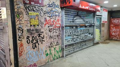 Why there is graffiti all over Santiago Chile